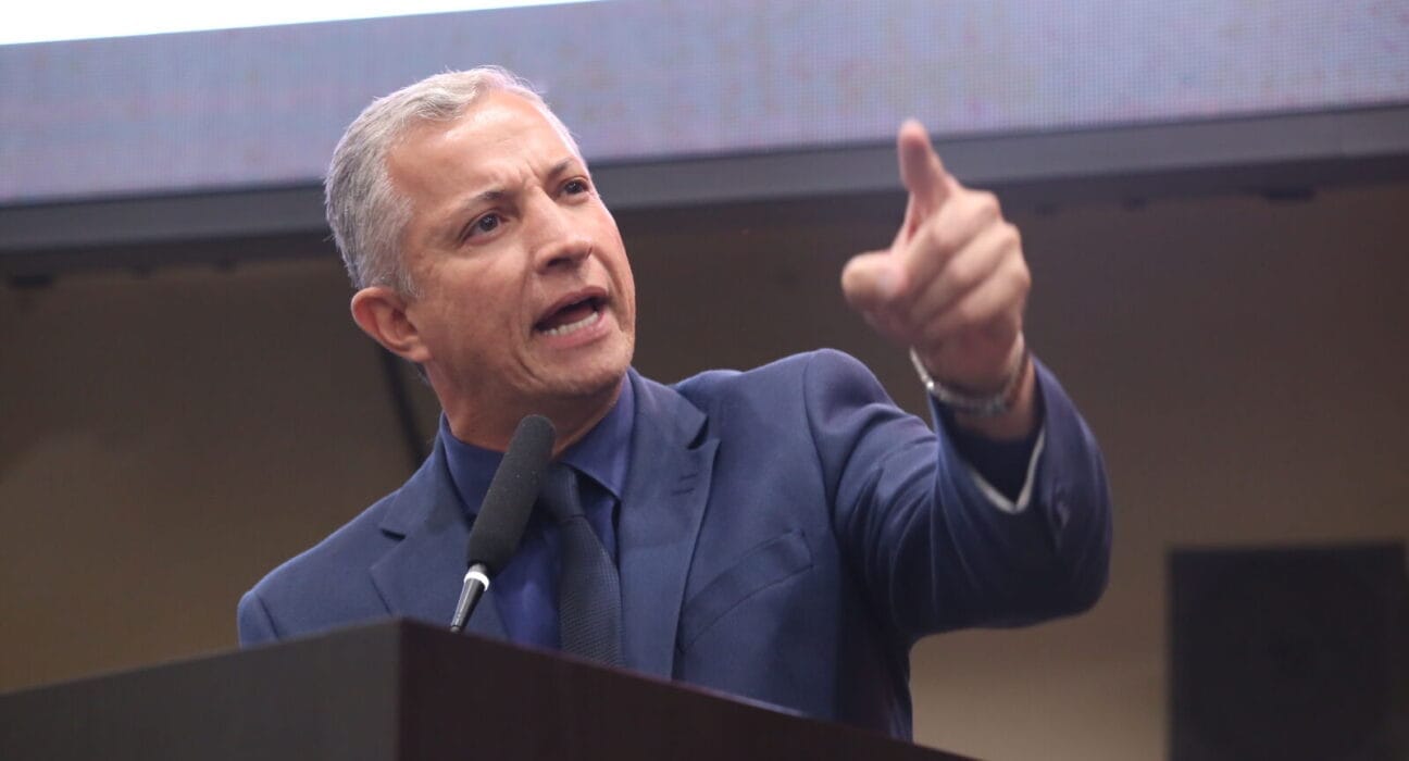 Justiça suspende aditivo da Via Brasil após liminar obtida por Faissal em Ação Popular